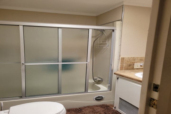 East : 8989 E Escalante Rd RD, Tucson, Arizona 85730, ,1 BathroomBathrooms,For Sale - Pet,For Sale,E Escalante Rd,1424