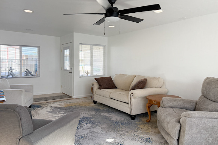 East : 8989 E Escalante Rd Td, Tucson, Arizona 85730, 1 Room Rooms,1 BathroomBathrooms,For Sale - Pet,For Sale,E Escalante Rd,1439
