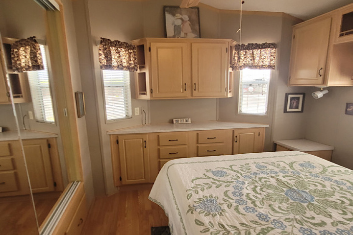 East : 8989 E. Escalante Rd, Tucson, Arizona 85730, 1 Room Rooms,1 BathroomBathrooms,For Sale - Pet,For Sale,E. Escalante,1445