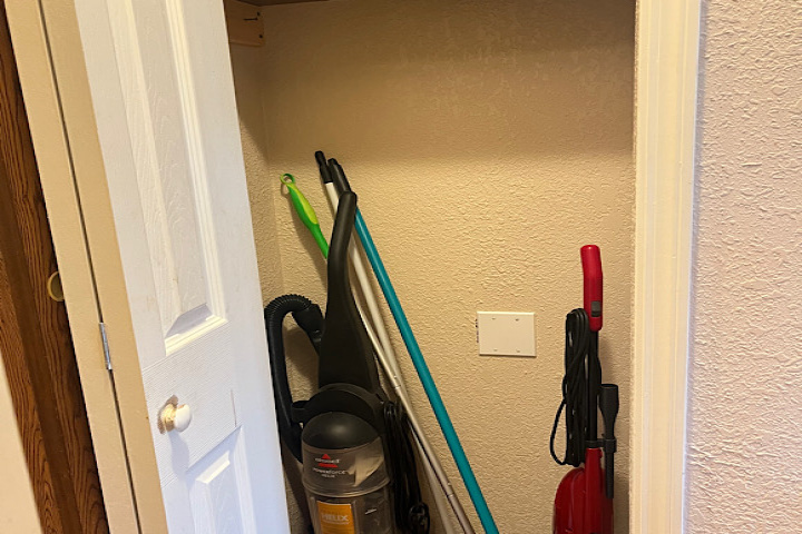 East : 8989 E Escalante RD, Tucson, Arizona 85730, 1 Room Rooms,1 BathroomBathrooms,For Sale - Pet,For Sale,E Escalante ,1458
