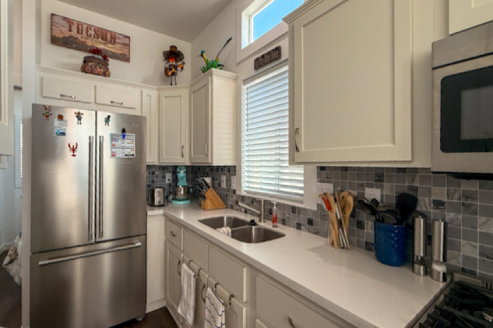 West : 4555 S Mission Rd, Tucson, Arizona 85746, 1 Room Rooms,1 BathroomBathrooms,For Sale - Pet,For Sale,S Mission,1460