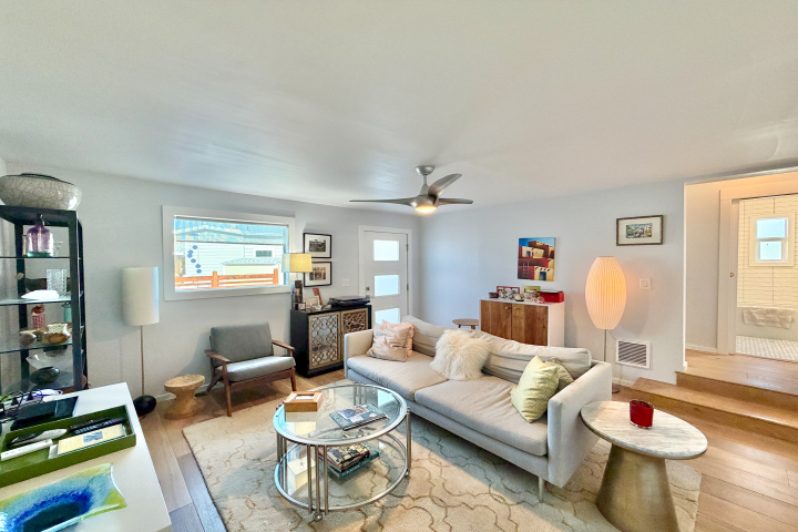 West : 4555 S Mission RD, Tucson, Arizona 85730, 1 Room Rooms,1 BathroomBathrooms,For Sale - Pet,For Sale,S Mission,1518