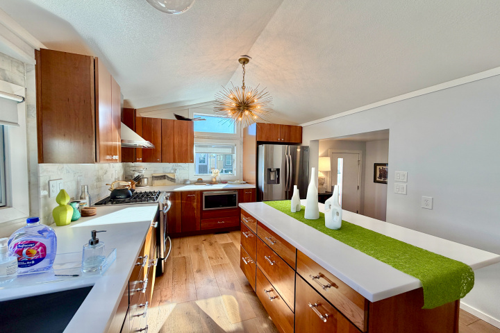 West : 4555 S Mission RD, Tucson, Arizona 85730, 1 Room Rooms,1 BathroomBathrooms,For Sale - Pet,For Sale,S Mission,1518