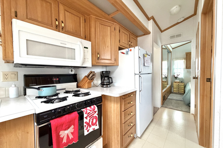 West : 4555 S Mission RD, Tucson, Arizona 85746, 1 Room Rooms,1 BathroomBathrooms,For Sale - Pet,For Sale,S Mission,1525